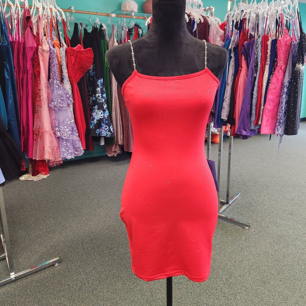 Baylee Size 4 Red Stretch Mini Short Formal Homecoming Party Dress